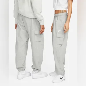 Nike Sportswear Club Fleece Cargo Jogger Sweatpants in Gray Size Medium thumbnail 2