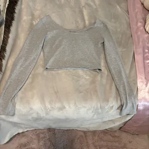 Brandy Melville long sleeve top thumbnail 1