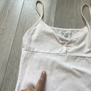 Brandy Melville Tank Top tiffany v neck lace womens Pink (one size) coquette thumbnail 4