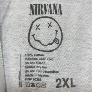 Nirvana Spell-out Nevermind Smiley Pop Art Grunge Tee 2X thumbnail 4