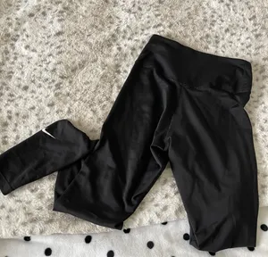 Nike black leggings thumbnail 3