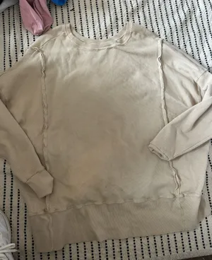 Beige Sweater Tan Size L thumbnail 1