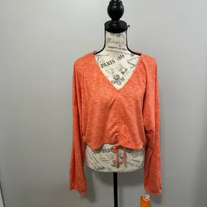 REFINERY 29 Coral V-Neck Long Sleeve Crop Top Size XL thumbnail 2