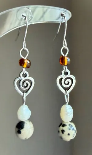 Handmade boho vintage aesthetic fairy style freshwater pearl & Dalmatian jasper stone unique dangle earrings🍃🌀 thumbnail 1
