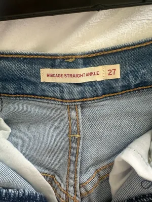 Levi’s Jeans Straight Ankle Ribcage Women’s thumbnail 3
