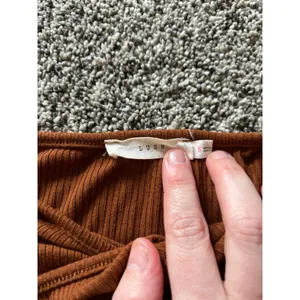 Lush Women's Brown Long Sleeve Crop Top size small‎ thumbnail 3