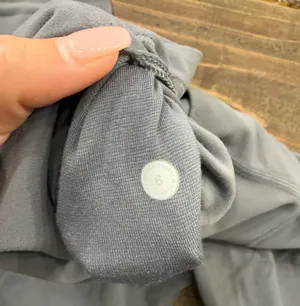 Lululemon Gray Align 25” Leggings thumbnail 3
