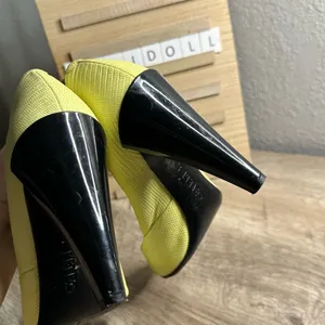 Kenzo Women’s 37 Yellow/Lime Green Heels thumbnail 6