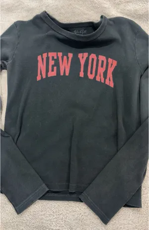 Brandy Melville Top thumbnail 1