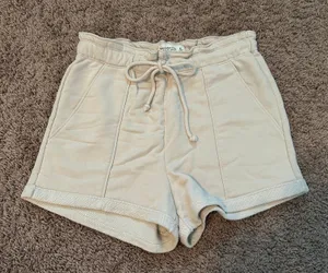 ‼️Abercrombie Fleece Paperbag Shorts‼️ thumbnail 1