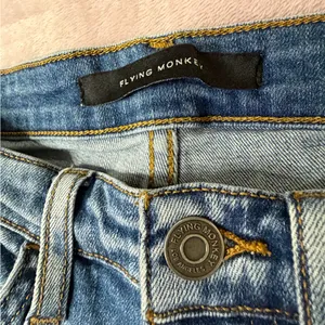 Vervet Flying Monkey (Buckle) Blue Denim Jeans thumbnail 3