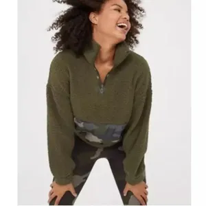 Aerie Fleece Pullover Quarter Zip Sweatshirt Olive Green Camo Womens Size Small thumbnail 2