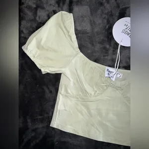 Princess Polly Kendall Crop Top in Sage Size 0 New with tag thumbnail 9