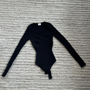 Abercrombie and Fits square neck long sleeve black bodysuit thumbnail 2