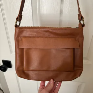 Universal Threads Tan Leather Bag thumbnail 2