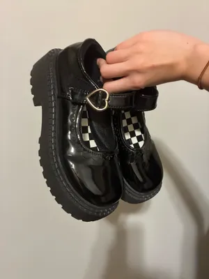 Mary Jane Platform Heels Black Size 5.5 thumbnail 3