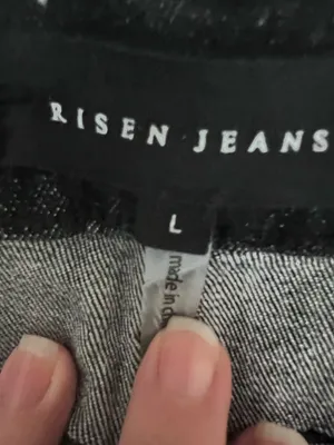 Risen Black Women’s Distressed Black Denim Shorts Size L thumbnail 3