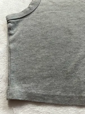 Gray Crop Tank Top Gray Size Medium Sleeveless Cropped Basic USA Strong thumbnail 5