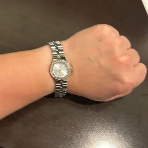 Antique Invicta watch.  Model no.‎ 0135 thumbnail 3