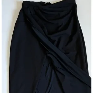 Abercrombie & Fitch‎ Black Draped Wrap Midi Skirt XS Elastic Waist Lined Stretch thumbnail 10