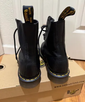 Dr. Martens 1460 Women’s Pascal Virginia Leather Lace Up Boots in Black thumbnail 3