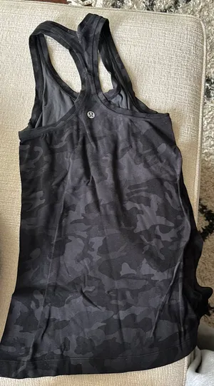 Lululemon Tank Top thumbnail 2