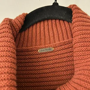 Free People 3/4 Dolman Sleeve Burnt Orange Turtleneck Oversized Sweater Size S thumbnail 5