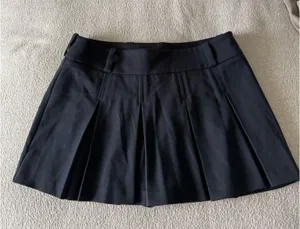 Abercrombie Pleated Skort thumbnail 2