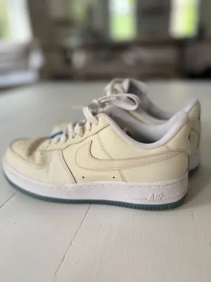 Women’s Nike Air Force 1, color change pastel size 6 thumbnail 6