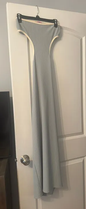 Edikted Light Blue Maxi Dress thumbnail 1