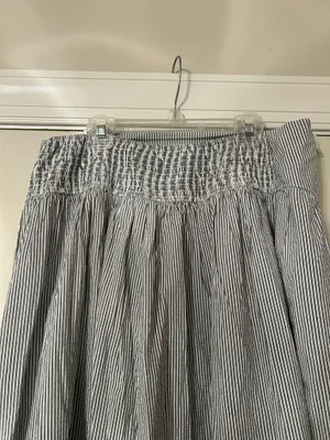 American Eagle Seersucker Skirt thumbnail 4