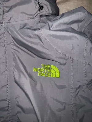 The North Face Windbreaker / Raincoat thumbnail 6