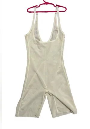 SKIMS size xs seamless sculpt mid thigh open bust bodysuit marble white nwt thumbnail 1