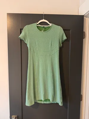 Lesley Evers Green Dress thumbnail 2