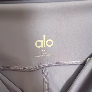 ALO YOGA- 7/8 High-Waist Airlift Legging Lilac Blue Size XXS thumbnail 6