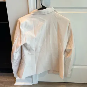 Women’s Blazer thumbnail 2