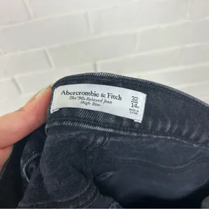 Abercrombie & Fitch Washed Black The 90s Relaxed Jean High Rise Size 14/32 thumbnail 2