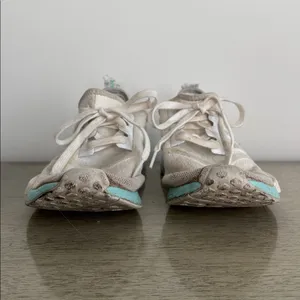 Adidas NMD R1 Sneakers in "White Clear Aqua" Size 7 thumbnail 4