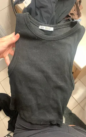 Zara Tank thumbnail 1