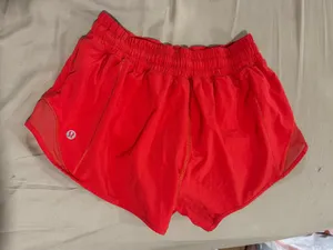 Lululemon Shorts Hotty Hot 2.5" thumbnail 2