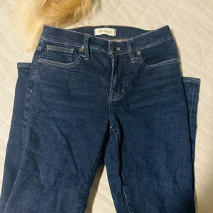 Madewell Dark Blue Straight Leg Jeans thumbnail 3