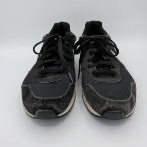 Nike Venture‎ Runner Womens 9.5 Black White Suede Mesh Sneakers CK2948-001 thumbnail 3