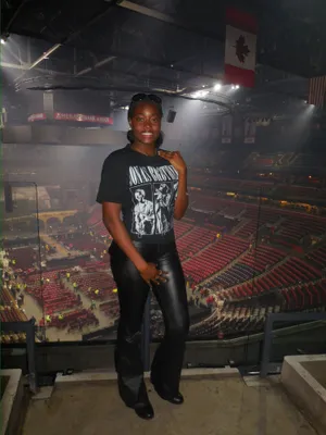 Black leather pants thumbnail 3