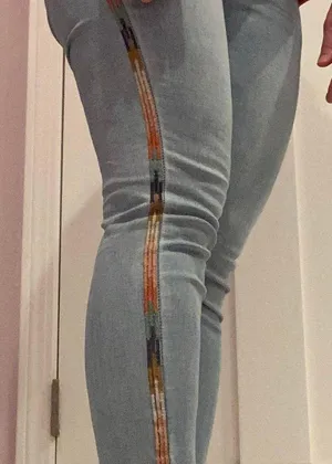 Knox Rose Jeans Embroidered thumbnail 1