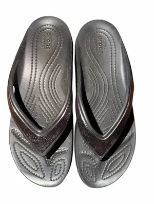 Crocs Purple Glitter Radiant Comfort Flip Flops Size 7 thumbnail 1
