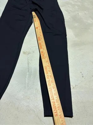 Halara NWT women’s black leggings large thumbnail 3