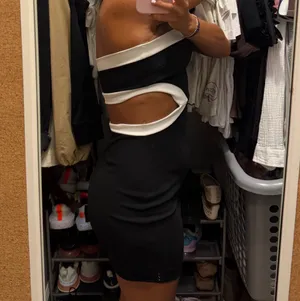 Hallelu Dress Black thumbnail 3