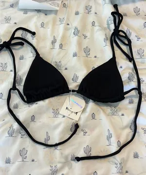 Kulani Kinis Bikini thumbnail 4