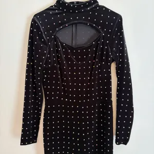 runway collection johnathan kayne Large Black velvet jumpsuit jewel Formal Party thumbnail 2