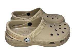 Crocs Tan Unisex Classic Clogs Shoes size 6 thumbnail 1